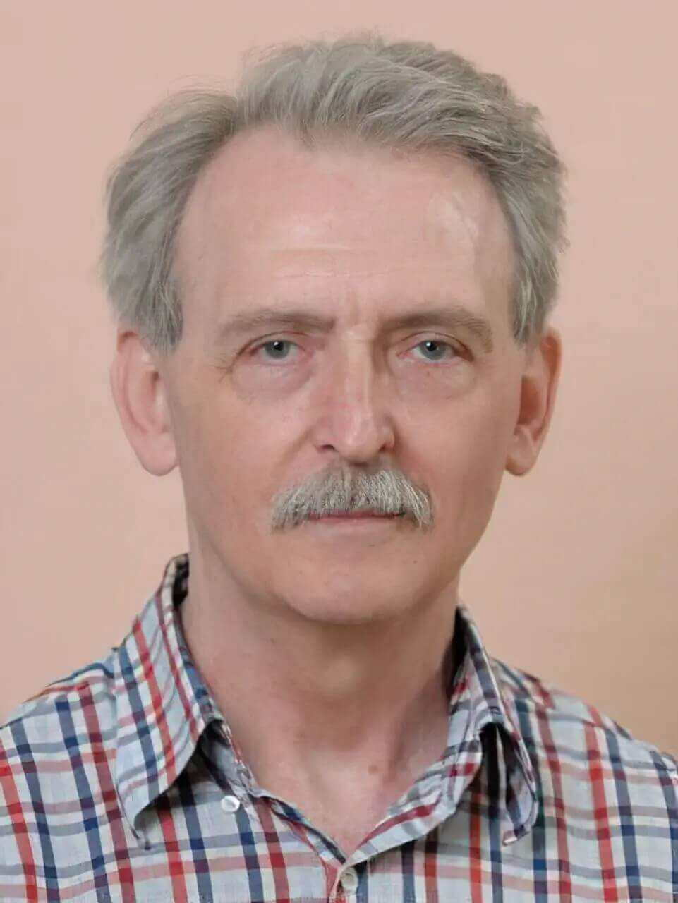 Олійник Вячеслав Миколайович