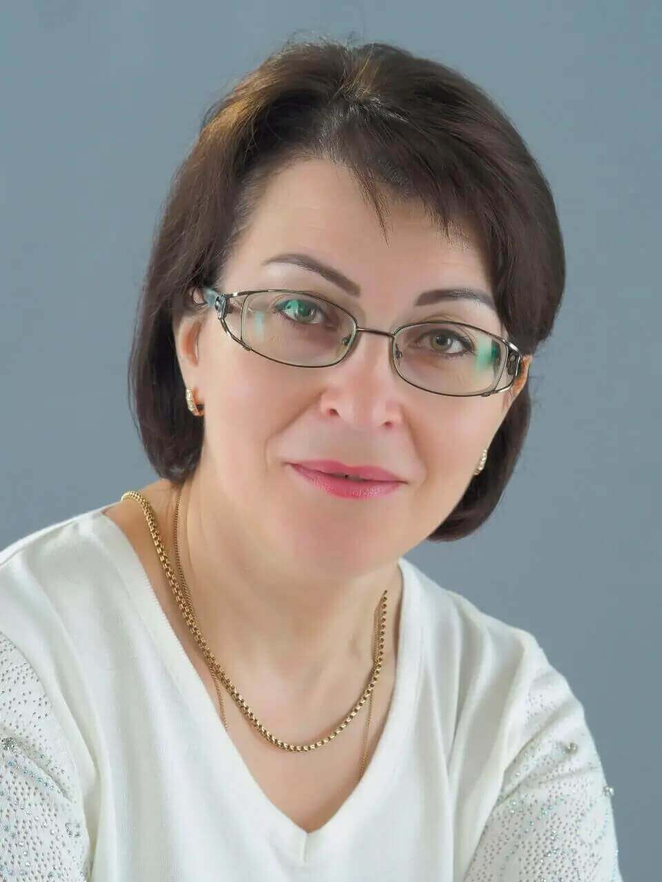 Торосян Олена Василівна