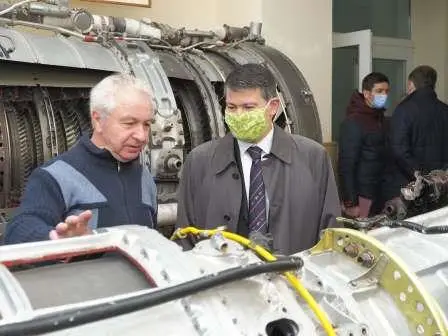 Візит до ХАІ колеги з Канади Візит до ХАІ колеги з Канади