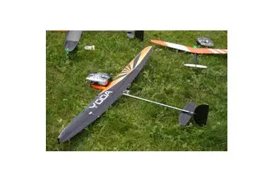 Авіамодельні змагання в Коротичі Авіамодельні змагання в Коротичі