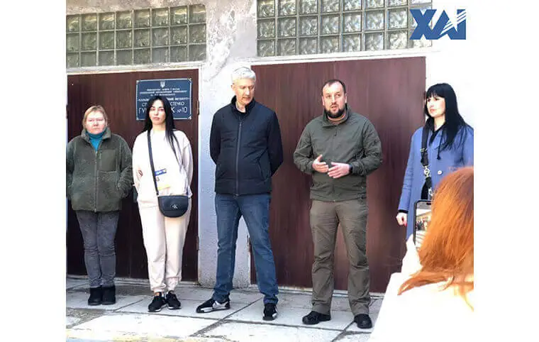 Видача гуманітарної допомоги Видача гуманітарної допомоги