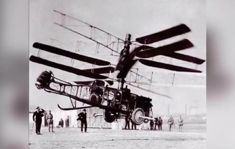 101 рік польоту гелікоптера Pescara 2F 101 рік польоту гелікоптера Pescara 2F