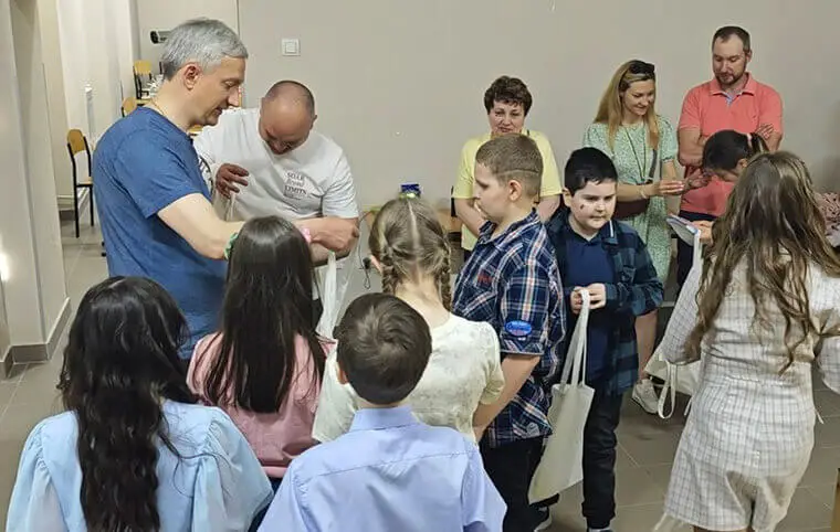 Зустріч зі школярами ліцею №100 Зустріч зі школярами ліцею №100