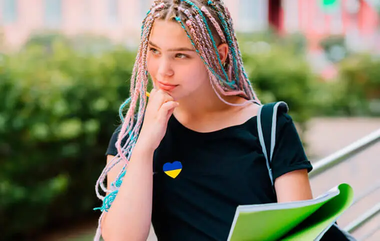 Українцям за кордоном спростили визнання результатів навчання Українцям за кордоном спростили визнання результатів навчання