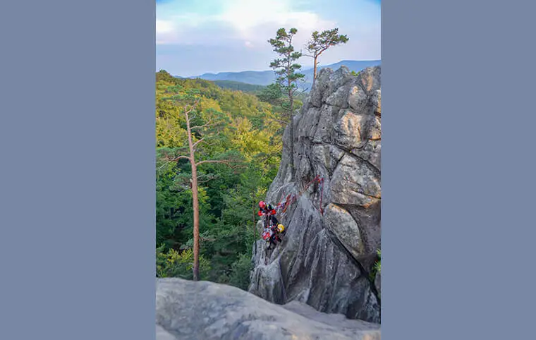 XXVIII Чемпіонат України зі спортивного гірського туризму XXVIII Чемпіонат України зі спортивного гірського туризму