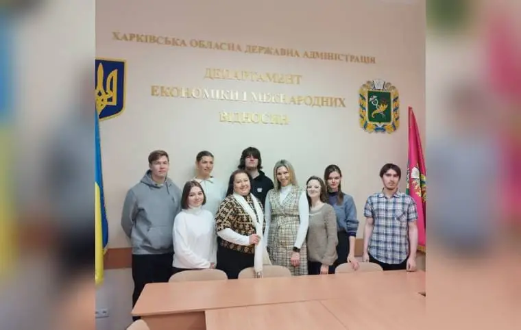 Зустріч з Інесою ГЛУЩЕНКО Зустріч з Інесою ГЛУЩЕНКО