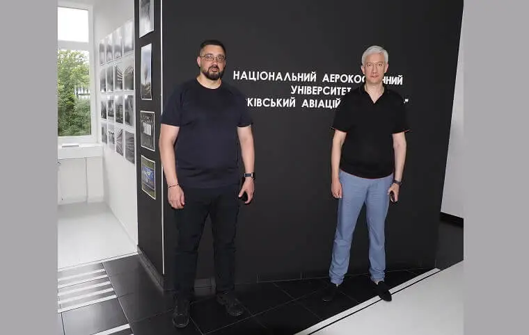 В гостях у ХАІ побував начальник Головного управління Національної поліції в Харківській області В гостях у ХАІ побував начальник Головного управління Національної поліції в Харківській області