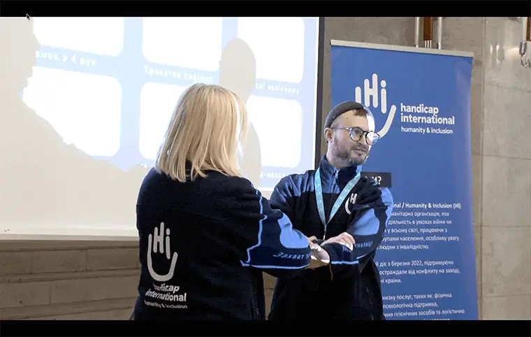 Низка освітніх проєктів для цивільного населення Низка освітніх проєктів для цивільного населення