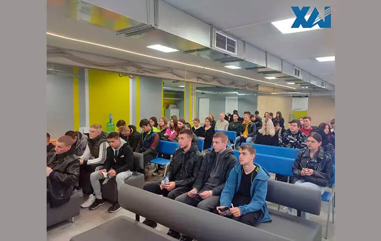 Профорієнтаційний виїзд до старшокласників Краснокутської громади Профорієнтаційний виїзд до старшокласників Краснокутської громади