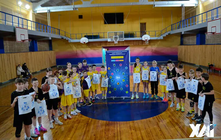 Вітаємо юних спортсменів з яскравими передсвятковими змаганнями в ХАІ! Вітаємо юних спортсменів з яскравими передсвятковими змаганнями в ХАІ!
