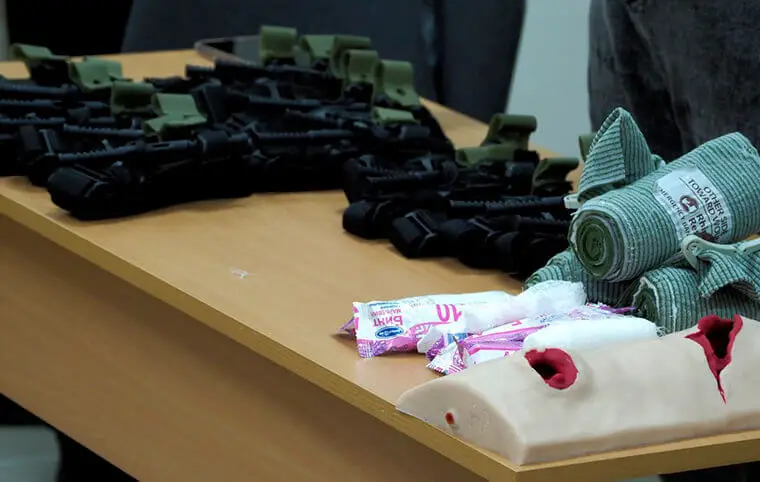 Курс з тактичної медицини за протоколом «Stop the Bleed» та тренінг «Навчання базовим навичкам тактичної медицини за протоколом MARCH» Курс з тактичної медицини за протоколом «Stop the Bleed» та тренінг «Навчання базовим навичкам тактичної медицини за протоколом MARCH»