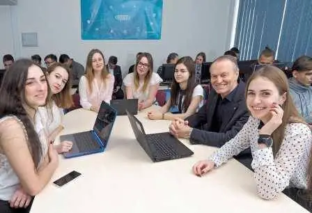 Онлайн-навчання до й під час карантину на кафедрі 503 Онлайн-навчання до й під час карантину на кафедрі 503