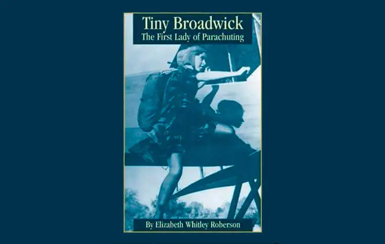 111 років з дня першого стрибка з парашутом, який виконала жінка 111 років з дня першого стрибка з парашутом, який виконала жінка