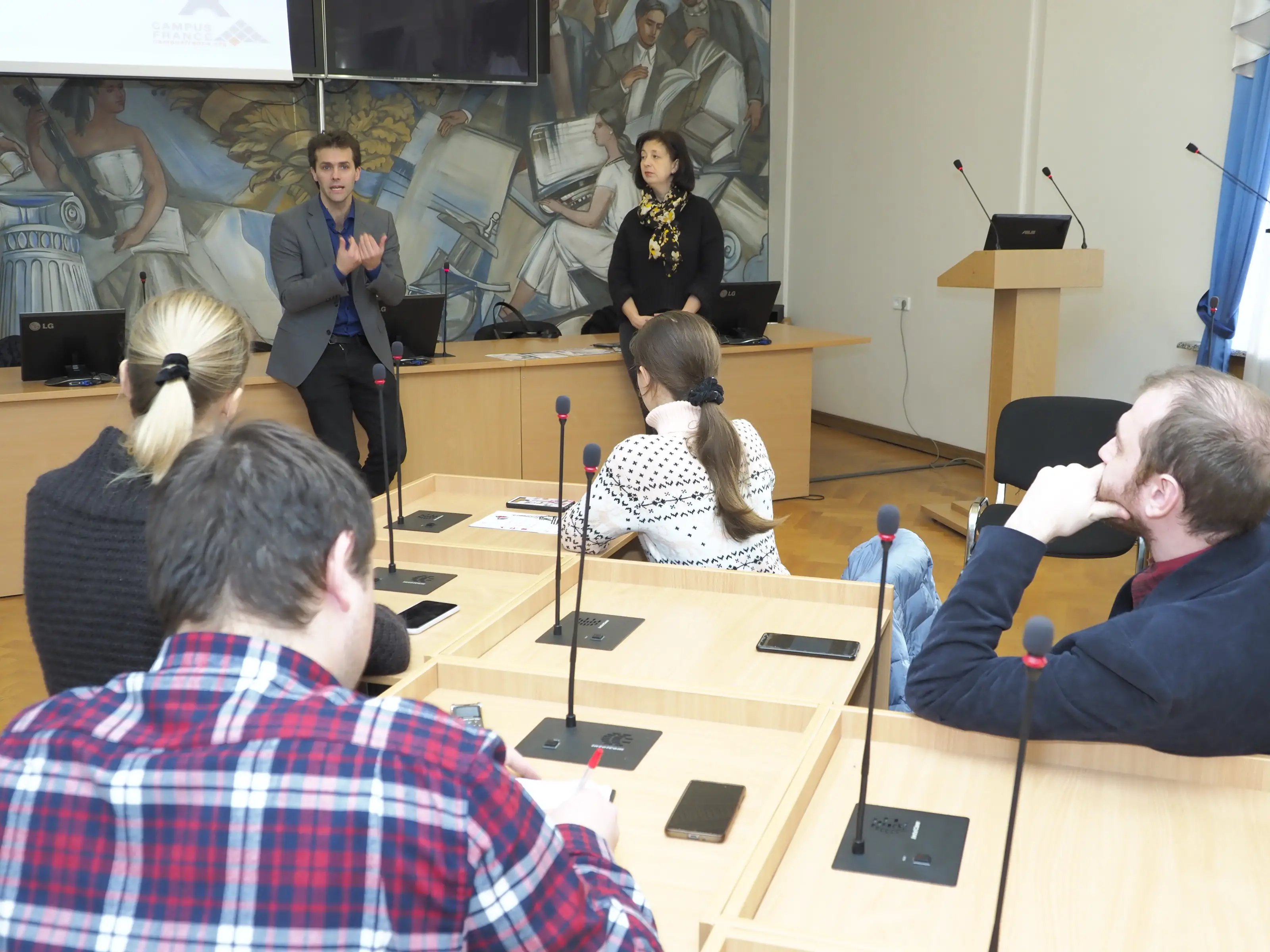 Презентація від представників «Альянс Франсез» Презентація від представників «Альянс Франсез»