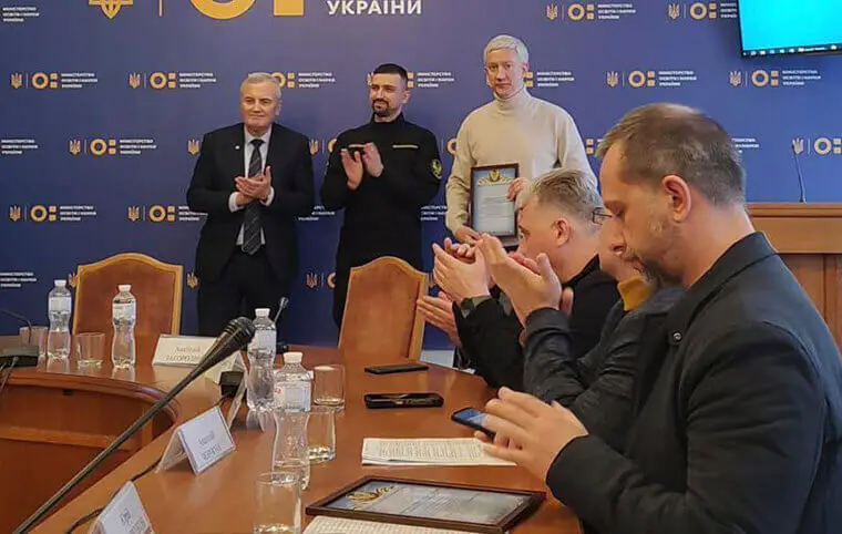 Зустріч керівників провідних технічних ВНЗ та представників промислових підприємств Зустріч керівників провідних технічних ВНЗ та представників промислових підприємств