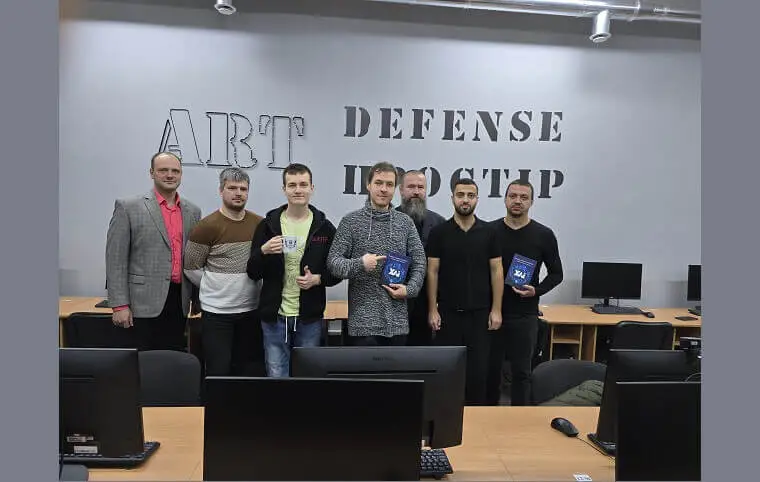 Місячник кібербезпеки в ХАІ: гейміфікація, наука і взаємодія Місячник кібербезпеки в ХАІ: гейміфікація, наука і взаємодія