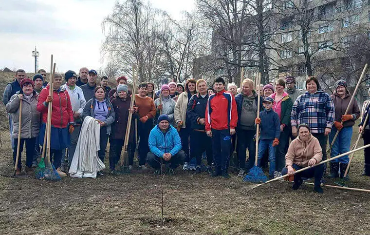 Весняний суботник у ХАІ Весняний суботник у ХАІ