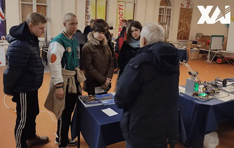 Зустріч з учнями одинадцятих класів міста Балаклія Зустріч з учнями одинадцятих класів міста Балаклія