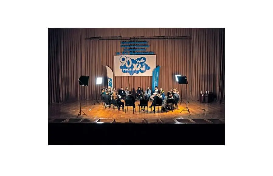 Курс Студентського клубу ХАІ «Блогінг і робота в кадрі» Курс Студентського клубу ХАІ «Блогінг і робота в кадрі»