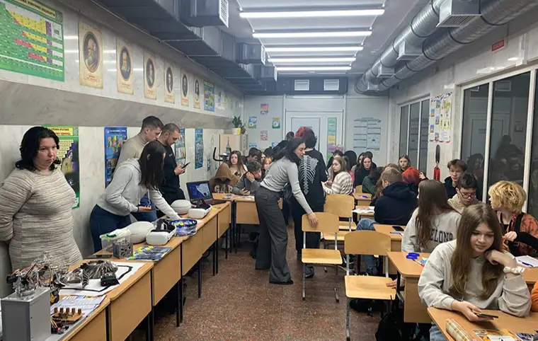 Зустріч зі старшокласниками Шевченківського району Зустріч зі старшокласниками Шевченківського району