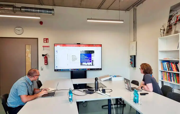 Співпраця з Leibniz University Hannover Співпраця з Leibniz University Hannover