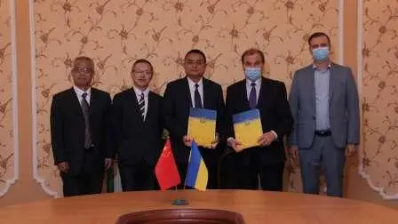 Підписання договору про співробітництво з представниками Sichuan Joint-jet Technology Co., Ltd. Підписання договору про співробітництво з представниками Sichuan Joint-jet Technology Co., Ltd.