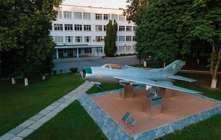 Пишаємось випускниками нашого Аерокосмічного ліцею! Пишаємось випускниками нашого Аерокосмічного ліцею!