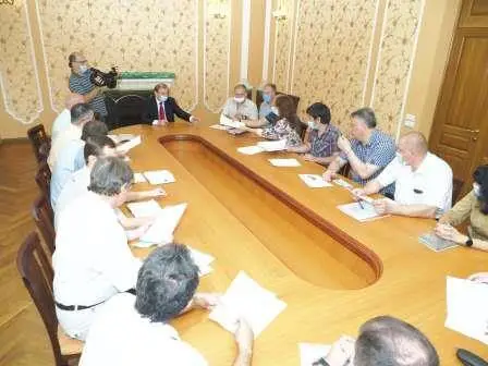 Підписання наказів про зарахування першокурсників на бюджет Підписання наказів про зарахування першокурсників на бюджет