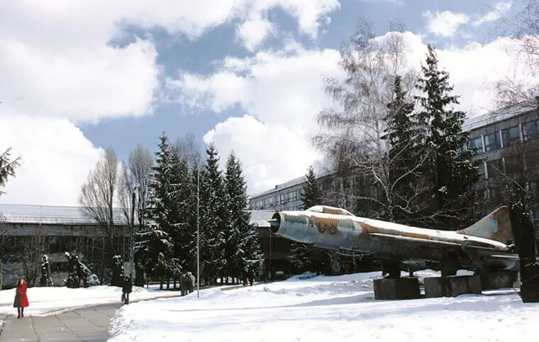 Крізь роки до спогадів Крізь роки до спогадів