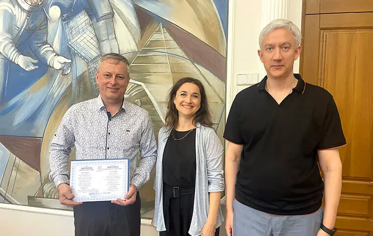 Вітаємо Антона КОВРИГУ із здобуттям ступеня доктора філософії (PhD) Вітаємо Антона КОВРИГУ із здобуттям ступеня доктора філософії (PhD)