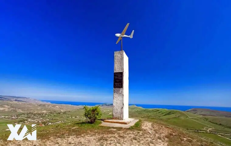 Перший польот одномісного планеру А-11 конструкції Олега Антонова Перший польот одномісного планеру А-11 конструкції Олега Антонова