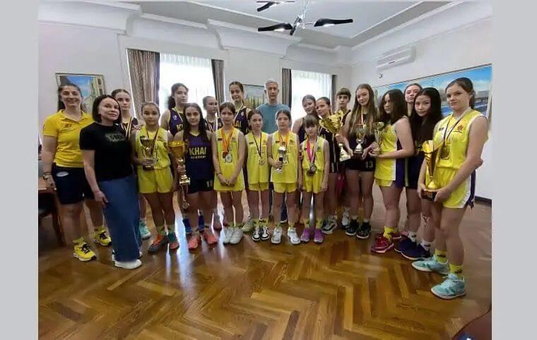 Вітаємо юних зірок баскетболу зі збірної Харківської області – ХАІ Вітаємо юних зірок баскетболу зі збірної Харківської області – ХАІ