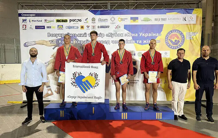 Студенти ХАІ на змаганнях з боротьби самбо «Юна Україна» Студенти ХАІ на змаганнях з боротьби самбо «Юна Україна»