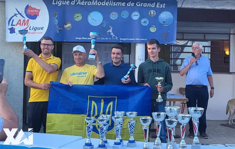 Вітаємо юніора авіамодельної лабораторії ХАІ Миколу Ткачука Вітаємо юніора авіамодельної лабораторії ХАІ Миколу Ткачука