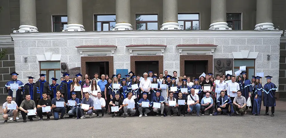 Урочисте вручення дипломів бакалавра
