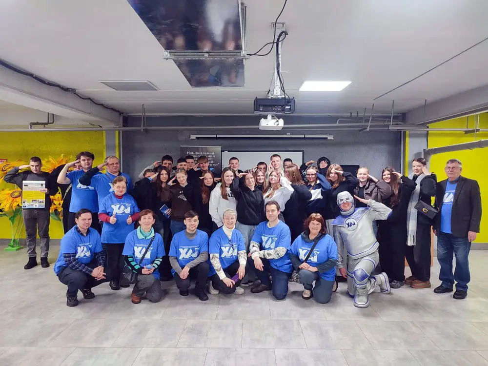 Науково-популярний захід «Всесвіт знань» для старшокласників Краснокутського ліцею №1