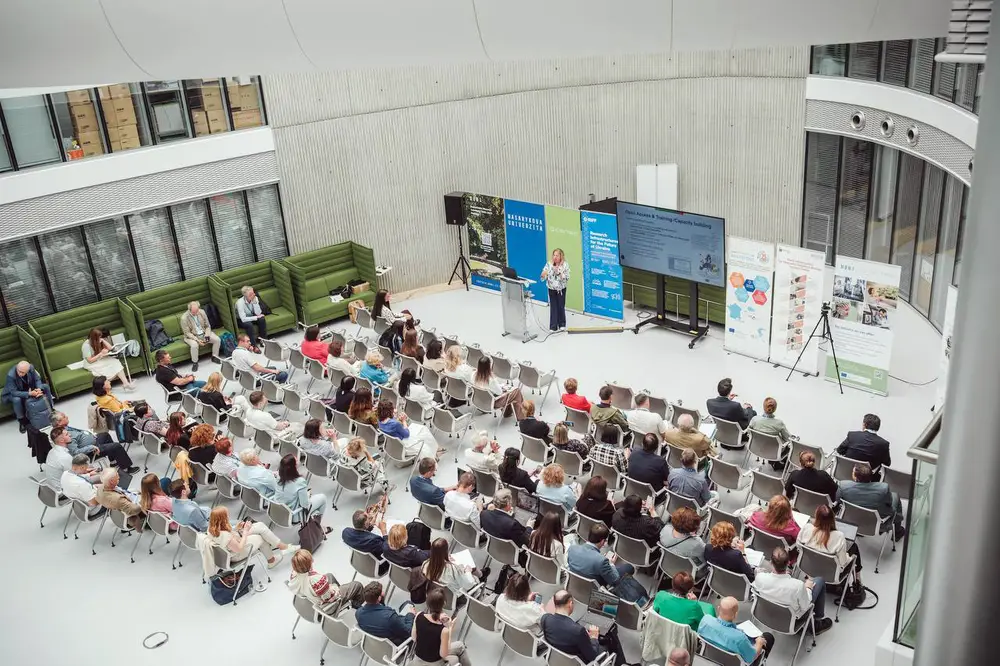 Міжнародний саміт у межах проєкту «Research Infrastructures for the Future of Ukraine: Roadmap for Sustained Growth and Recovery (RIFF)» Міжнародний саміт у межах проєкту «Research Infrastructures for the Future of Ukraine: Roadmap for Sustained Growth and Recovery (RIFF)»